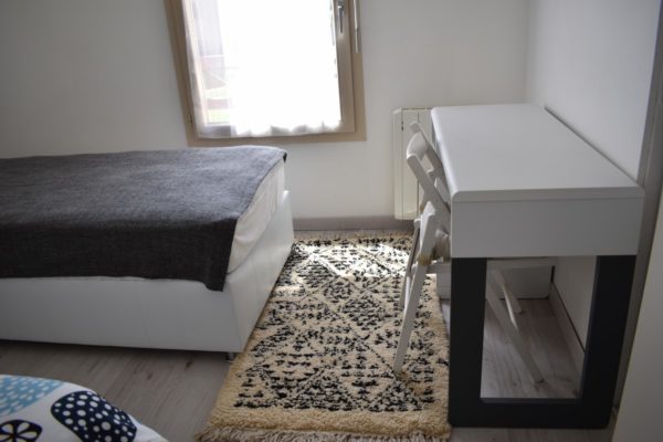 tapis berbere beni ouarain point noir