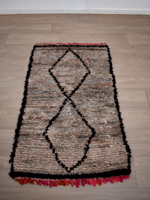 Tapis berbère Boucherouite Marron à motifs en losanges