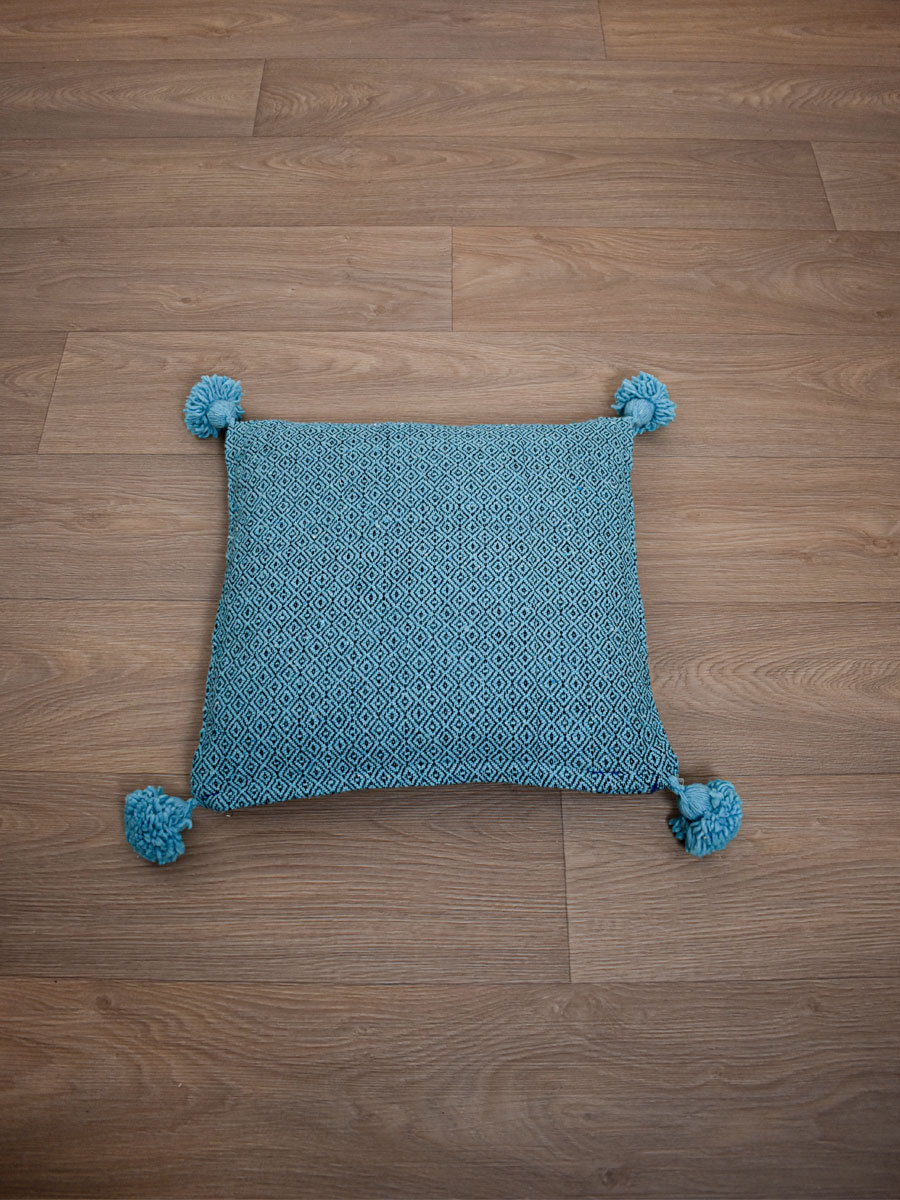 coussin berbere bleu turquoise