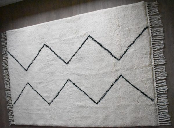 tapis berbere beni ouarain motif losange ouvert