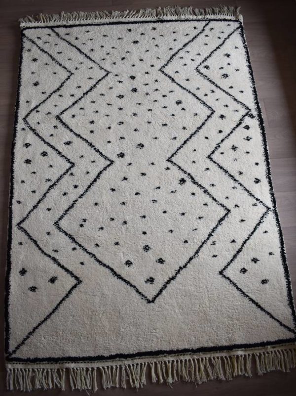 Tapis_Berbere_Beni Ouarain_TBO40_Motif Zigzag avec points