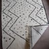 Tapis_Berbere_Beni Ouarain_TBO40_Motif Zigzag avec points