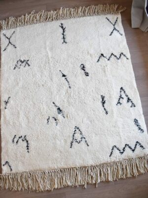 Tapis_Berbere_Beni Ouarain_TBO59_Motif SYMBOLES DIVERS