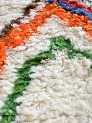 Tapis_Berbere_Beni Ouarain_TBO67_Motif SYMBOLES MULTICOLRS_08