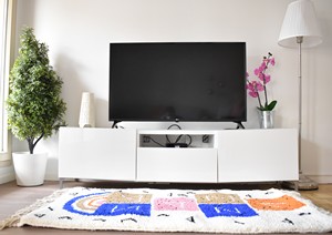 Tapis_Berbere_Beni Ouarain_TBO65_Blanc avec Motif marelle colorée