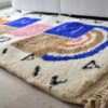 Tapis_Berbere_Beni Ouarain_TBO65_Blanc avec Motif marelle colorée